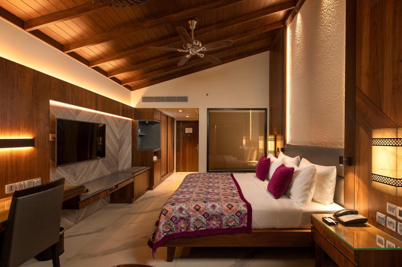 Kenilworth Resort & Spa, Goa Utorda Екстер'єр фото